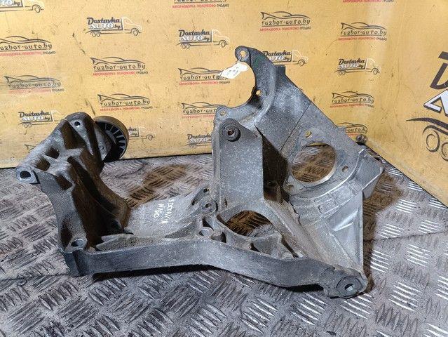 Кронштейн генератора SDMWQ0 Skoda Octavia - Фото 2