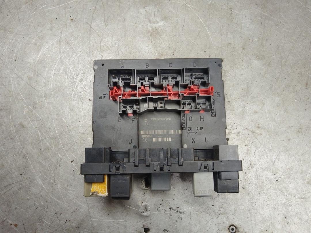 Блок предохранителей 2KBWCY Volkswagen Caddy - Фото 1