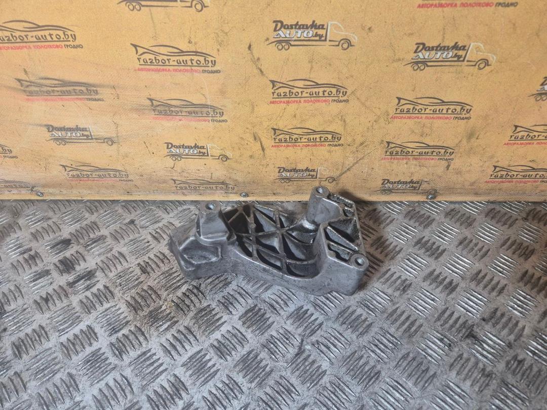 Кронштейн двигателя 6H0X51 Volkswagen Golf - Фото 2