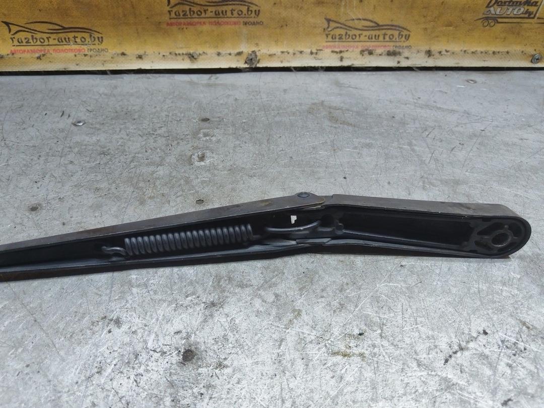 Щеткодержатель (поводок стеклоочистителя, дворник) PAKWUB Opel Zafira купить с доставкой