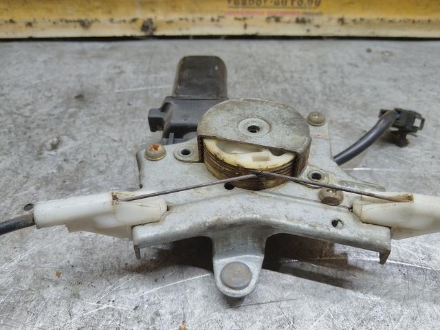 Стеклоподъемник электрический передний правый 7B57RG Daewoo Nubira купить на авторазборке