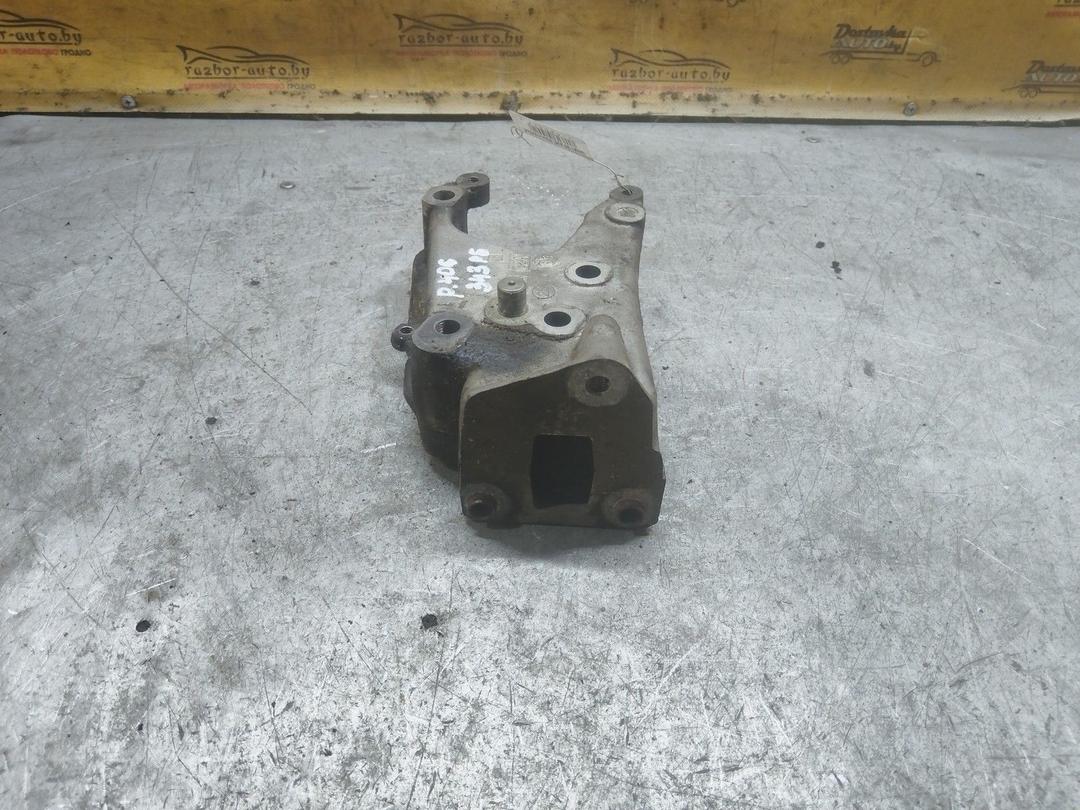 Кронштейн двигателя QPM7AL Peugeot 406 купить