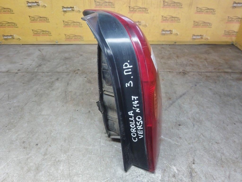 Фонарь задний правый Y5RGXH Toyota Corolla Verso купить в магазине запчастей бу