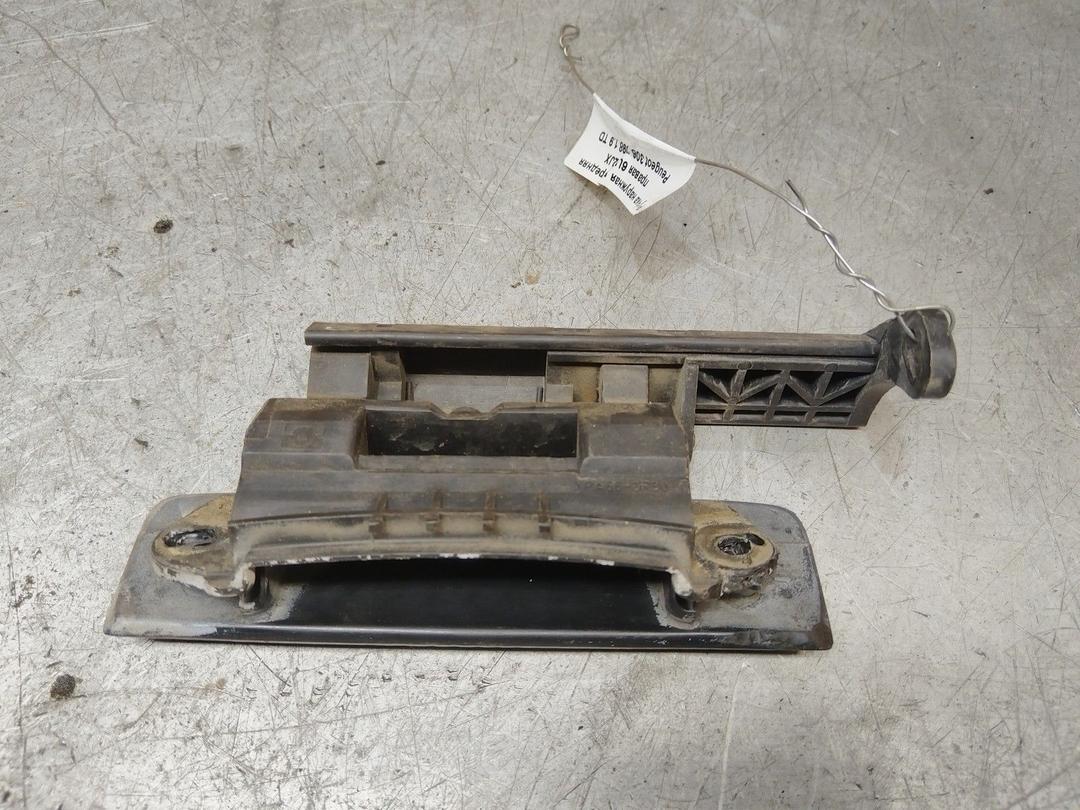 Ручка наружная передняя правая 6U52JX Peugeot 306 купить
