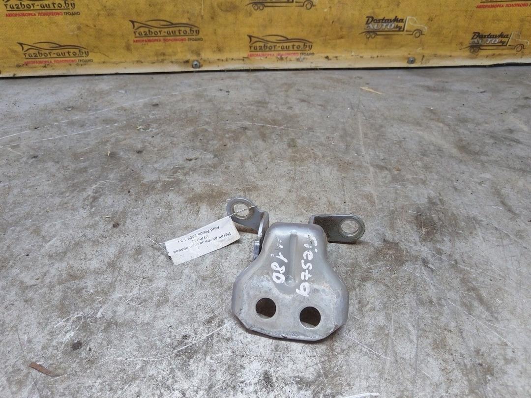 Петля двери задней правой VYPSM2 Ford Fiesta купить