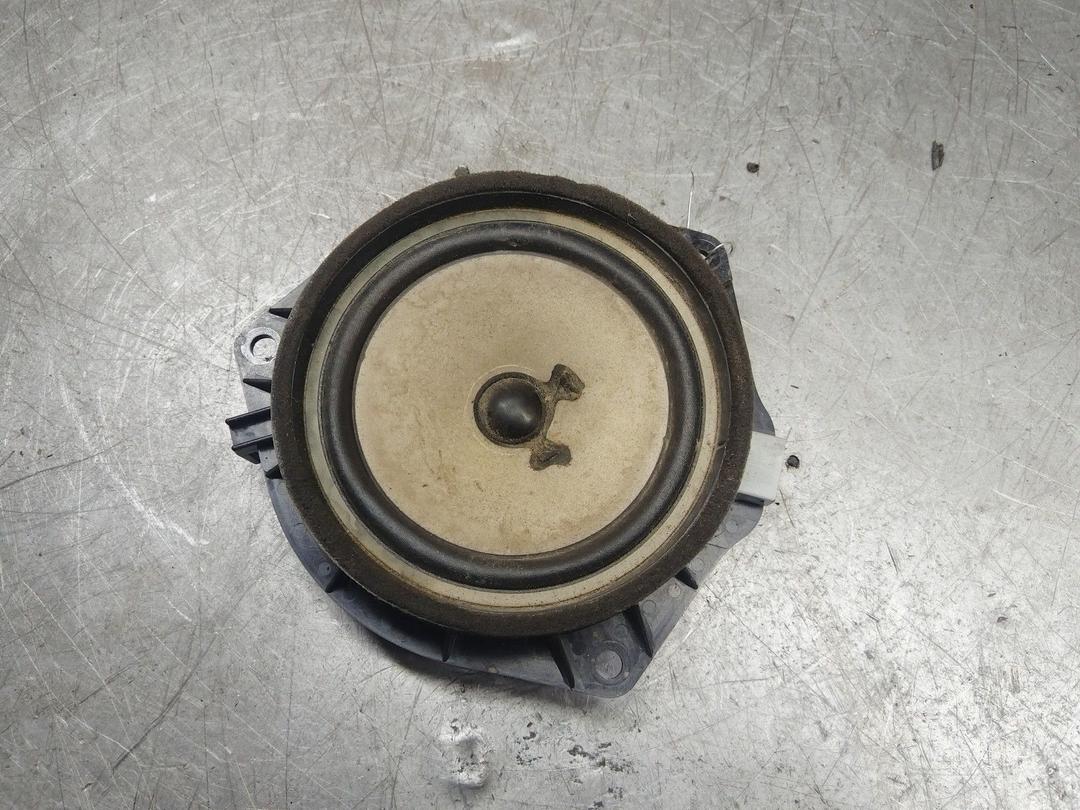 Динамик двери задней правой WD6MHS Toyota Yaris Verso - Фото 1