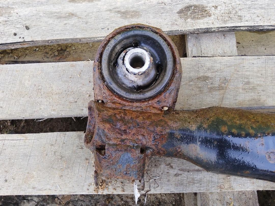 Балка подвески задняя 9RKIOV Ford Galaxy купить в магазине запчастей бу