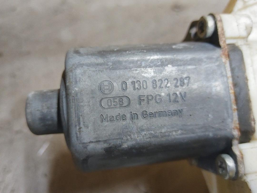 Стеклоподъемник электрический передний левый GQMKB8 Ford Mondeo купить на авторазборке