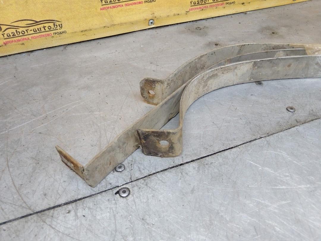 Крепление топливного бака S44N4J Volkswagen Passat купить с доставкой