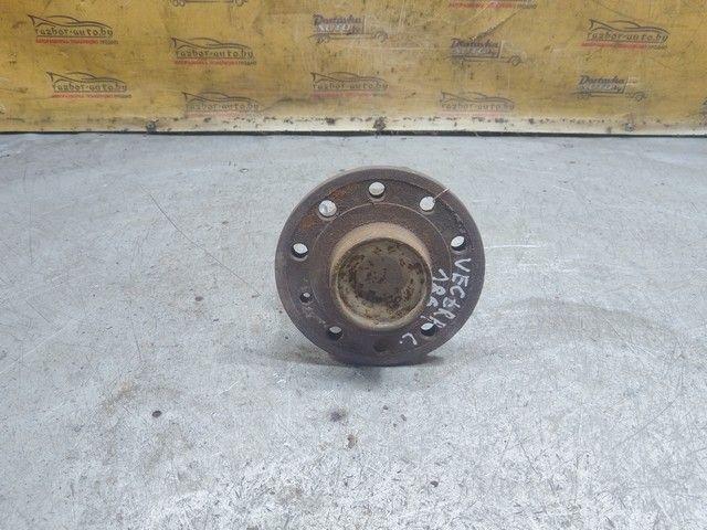 Ступица задняя левая S0NB86 Opel Vectra