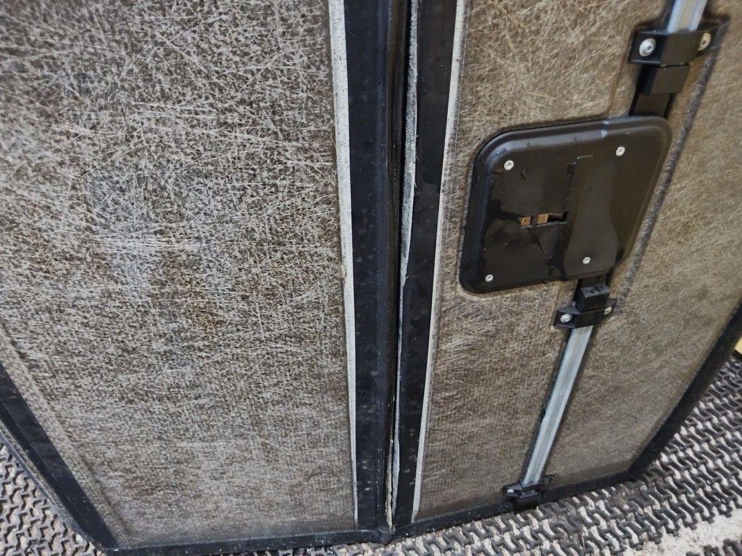 Пол багажника O60YG0 Volkswagen Passat - Фото 4