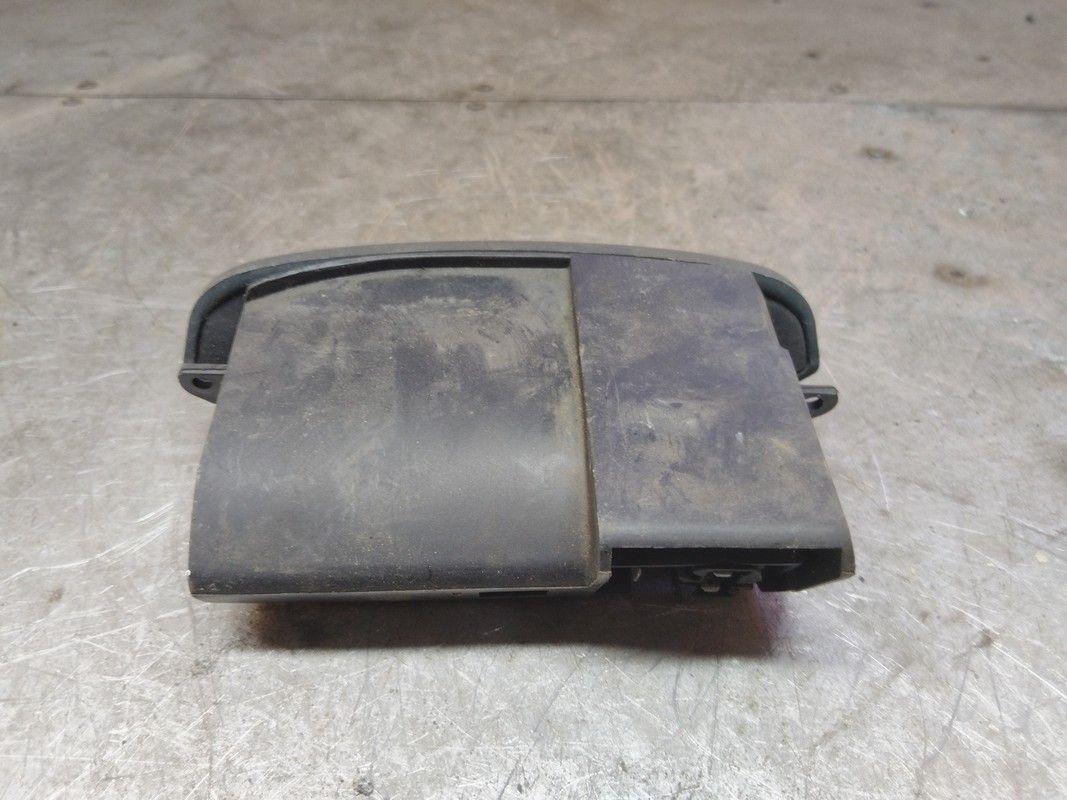Пепельница YV2XSP Renault Scenic купить