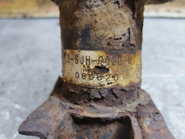 Амортизатор передний левый HWGLS4 Honda FR-V купить на авторазборке