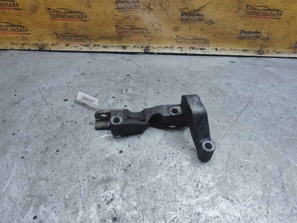 Кронштейн двигателя HHV7F0 Opel Vectra - Фото 1