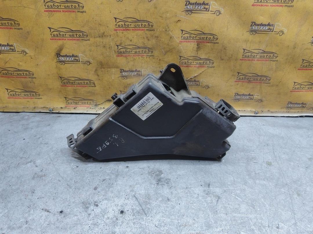 Короб предохранителей 1WSQAL Renault Laguna