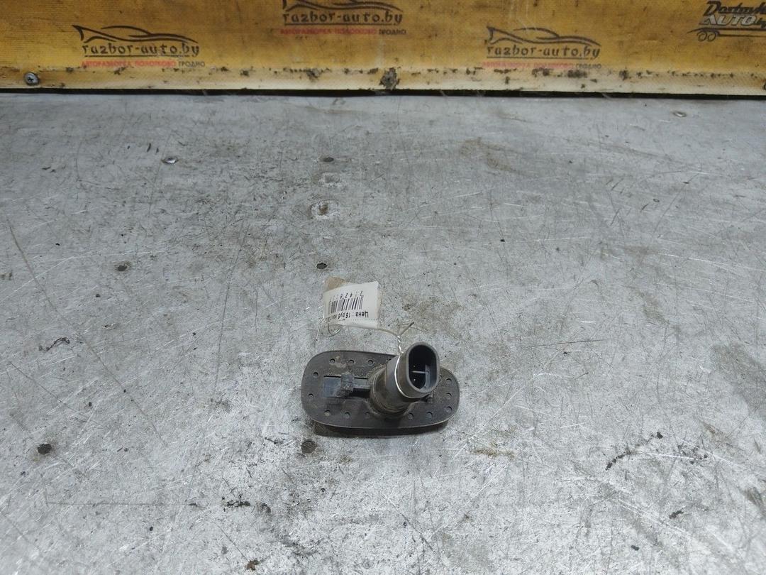 Повторитель передний левый 1RND74 Opel Zafira купить