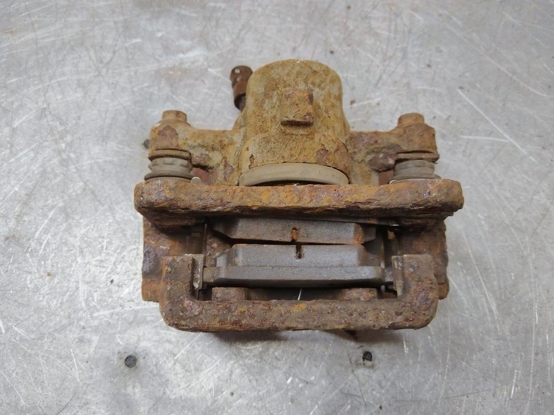 Суппорт задний правый CEWCKB Toyota Corolla - Фото 4