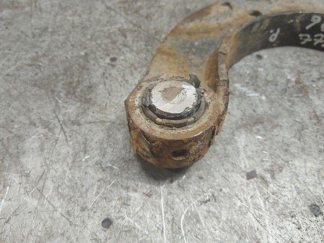 Рычаг задний правый 1WH3YB Volkswagen Jetta купить в магазине запчастей бу