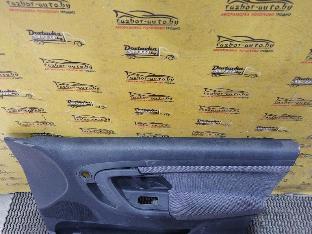 Обшивка двери передней правой (дверная карта) RETCZA Skoda Fabia купить