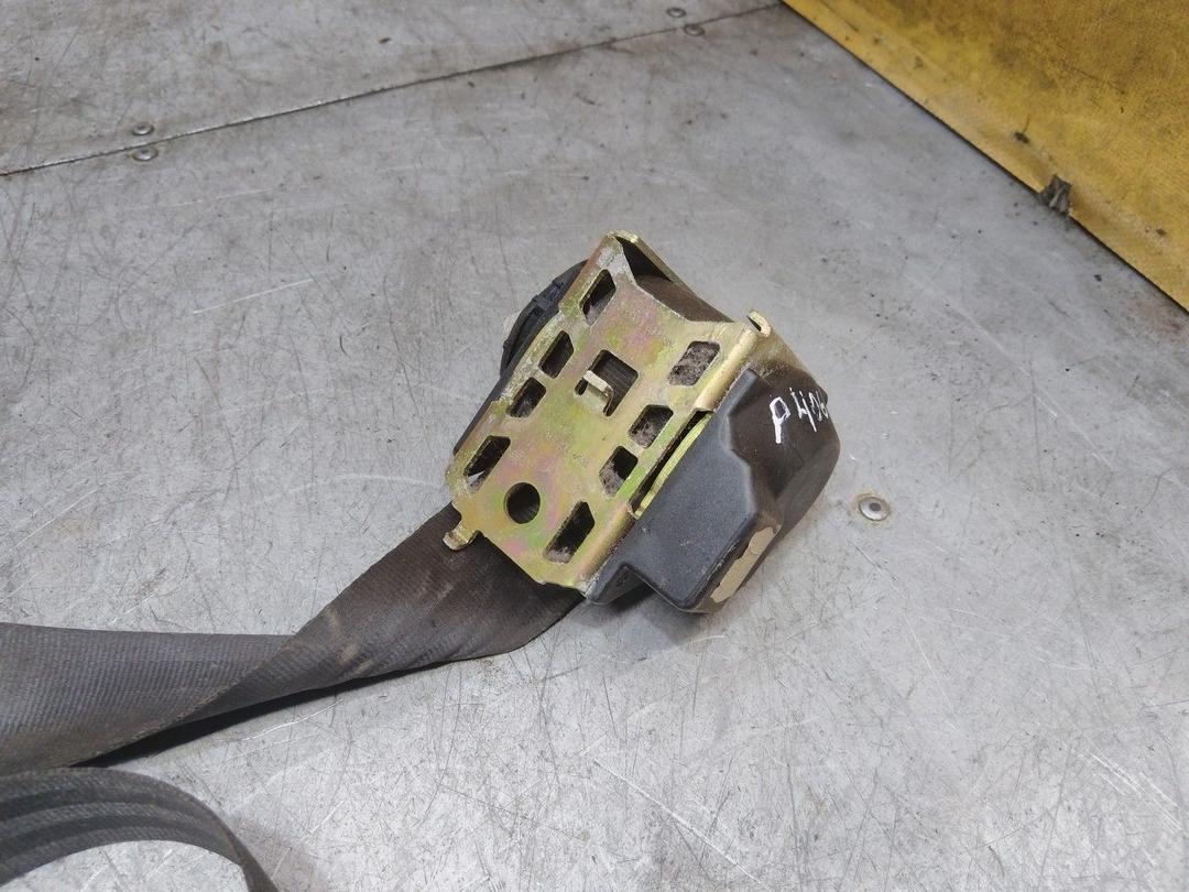 Ремень безопасности задний правый J6IT0U Peugeot 406 купить