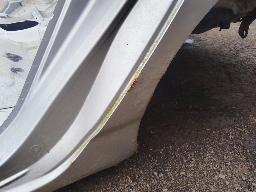 Крыло заднее левое 2O1YB9 Toyota Corolla купить с доставкой