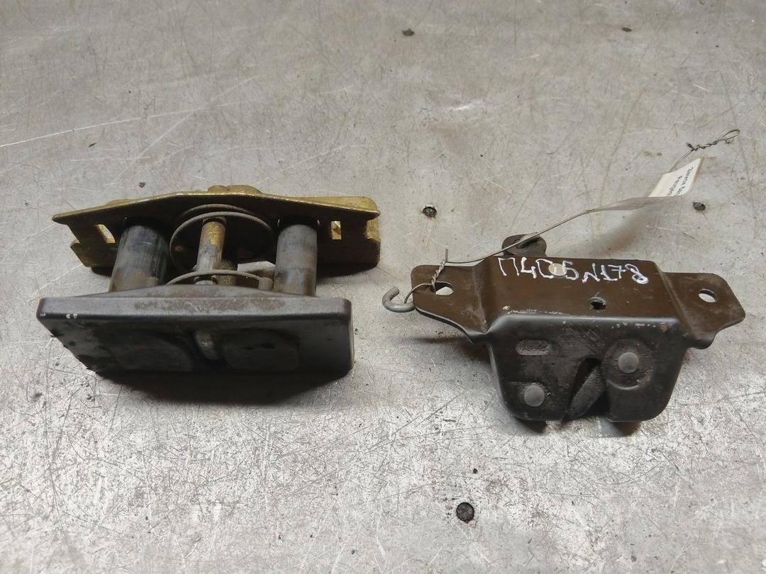 Замок багажника T9VWPM Peugeot 406 купить с доставкой