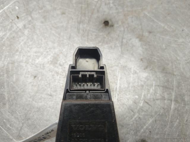 Блок управления стеклоподъемниками 3D3CEX Volvo S40 купить на авторазборке