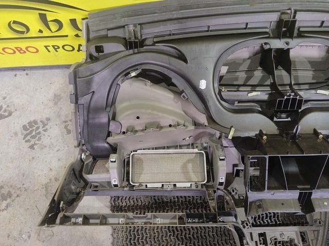Панель передняя салона (торпедо) 6AHTGY Citroen Xsara Picasso undefined