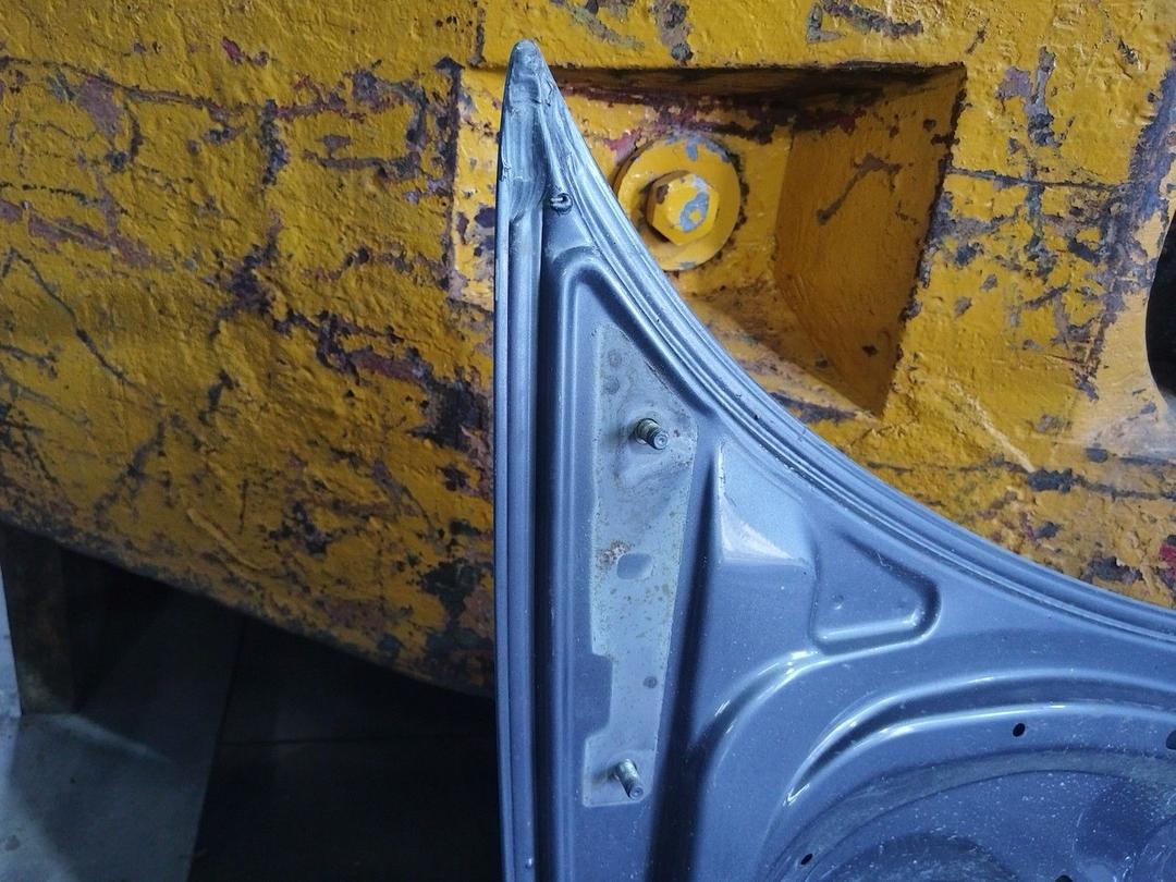 Крышка багажника (дверь 3-5) JZ8ZMK Opel Omega undefined