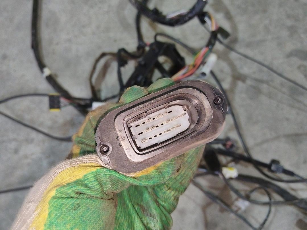 Проводка салона U8WHPO Renault Laguna купить в магазине запчастей бу