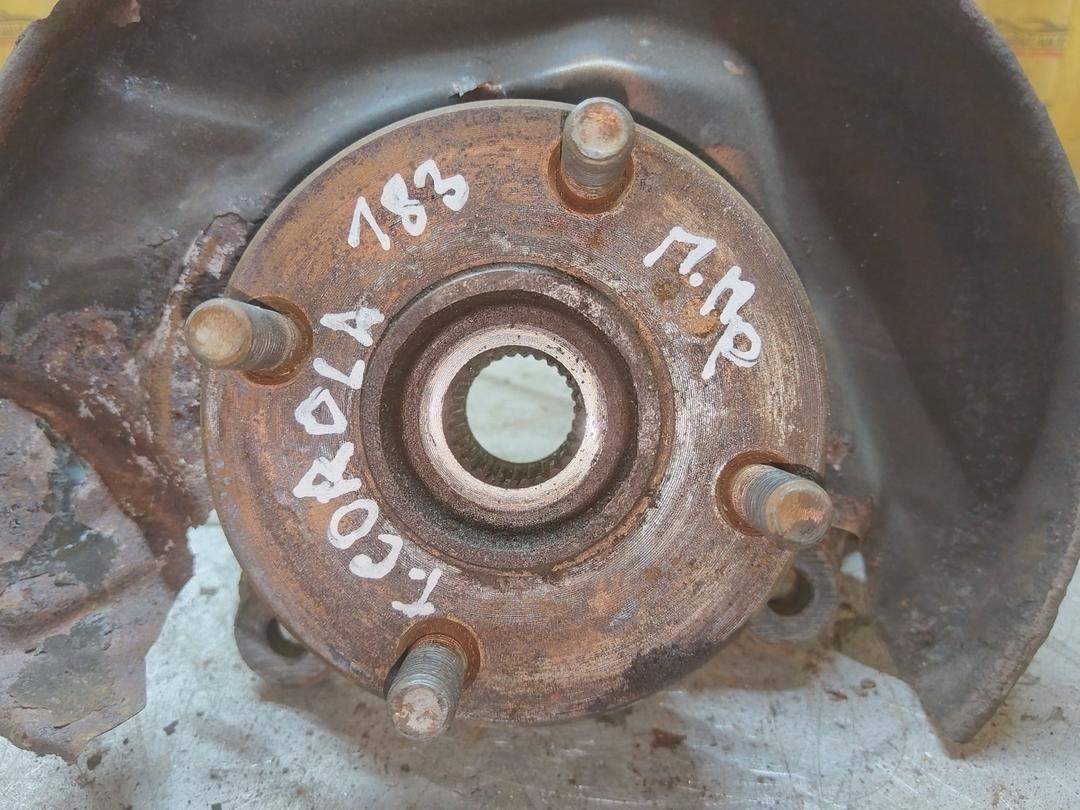 Кулак поворотный правый RJQNQ8 Toyota Corolla купить