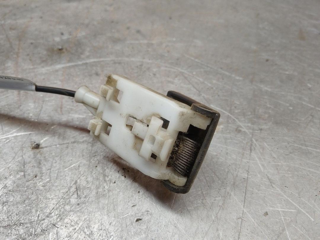 Трос капота PRNL6A Toyota Corolla купить в магазине запчастей бу