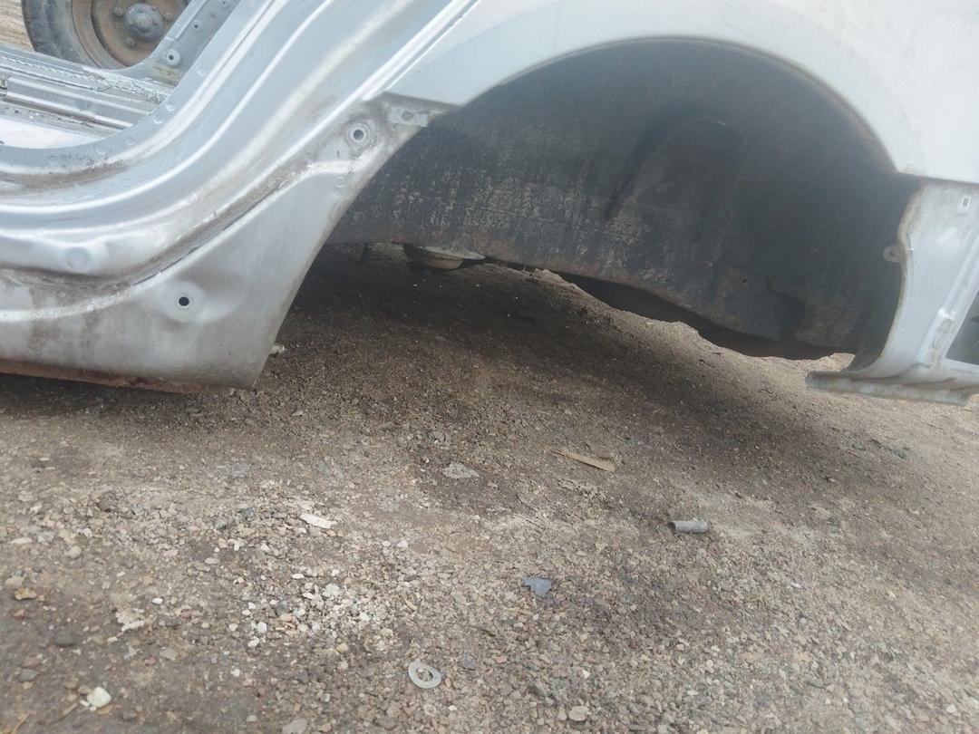 Крыло заднее левое V43MJU Mitsubishi Grandis купить в магазине запчастей бу