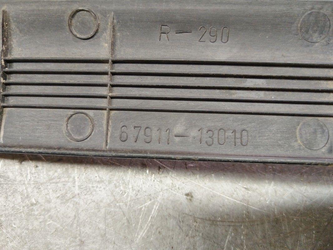 Накладка на порог MHF43P Toyota Corolla Verso купить с доставкой