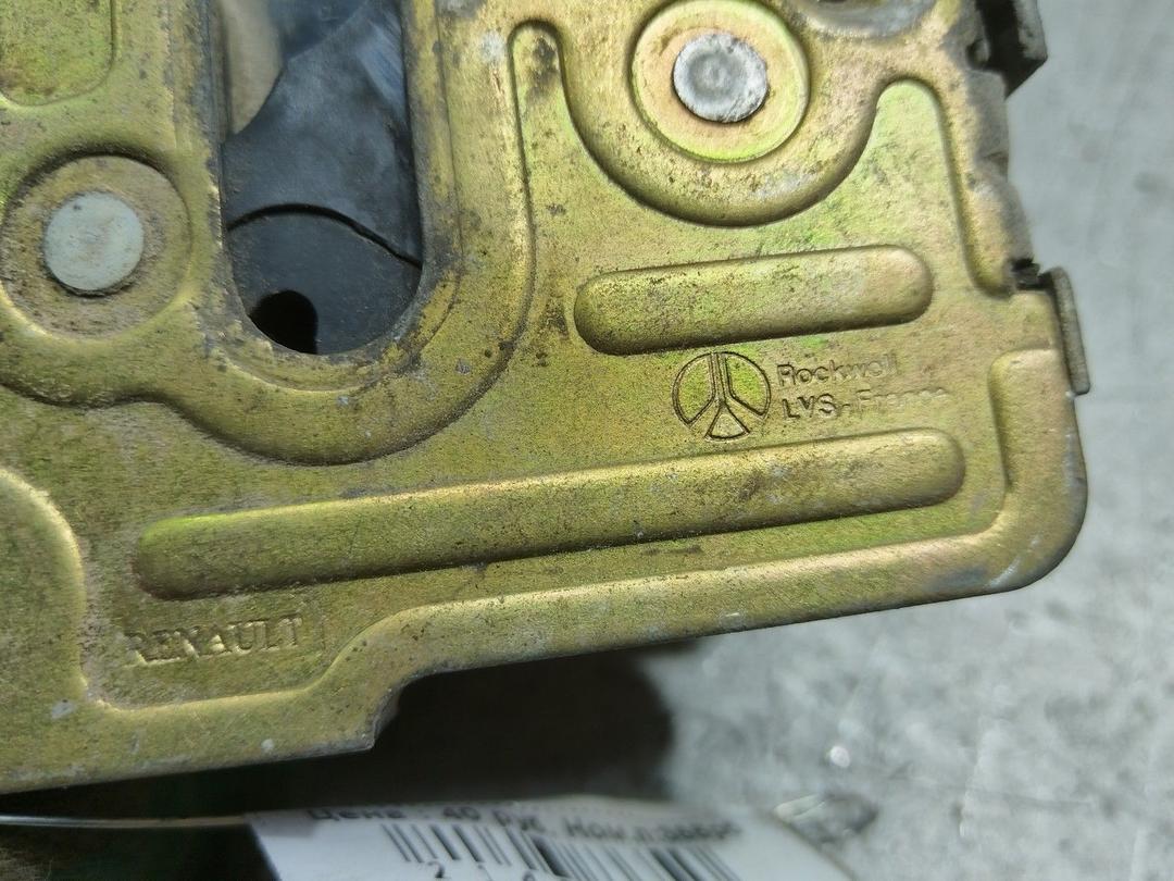 Замок двери задней правой QZI2JE Renault Espace купить на авторазборке