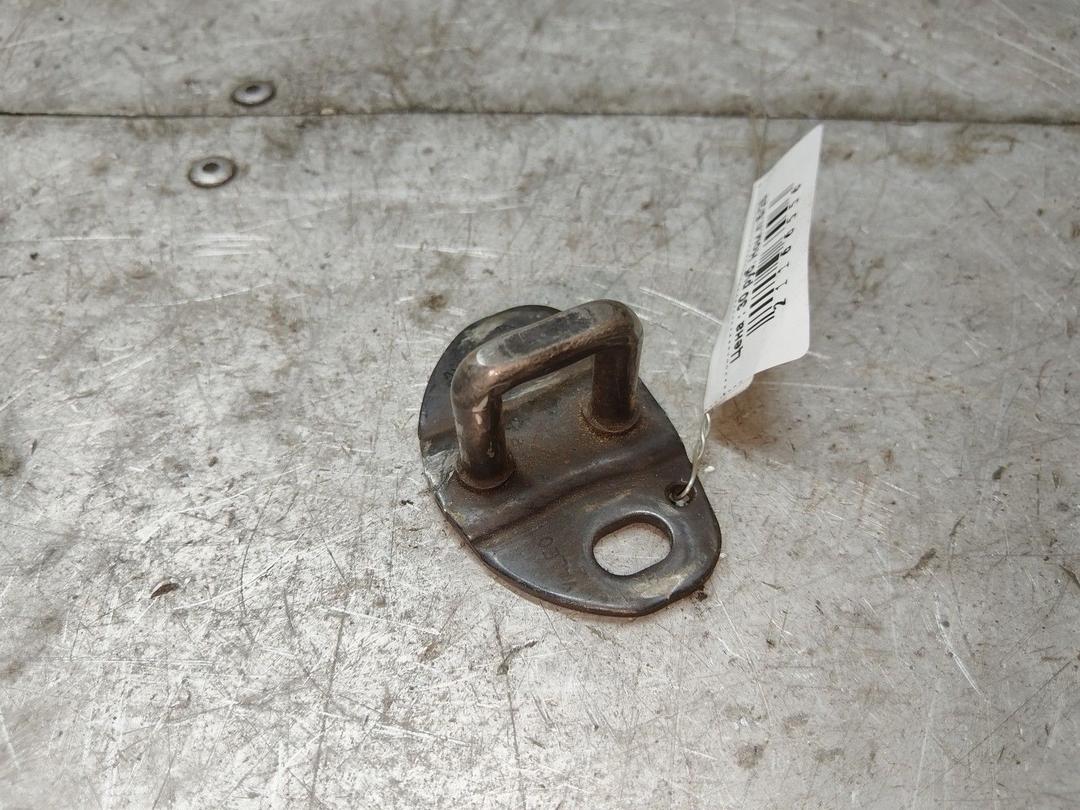 Ответная часть замка багажника 6I9F5B Volvo V40 купить