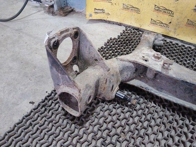 Балка подвески задняя MCEU4X Toyota Corolla Verso купить на авторазборке