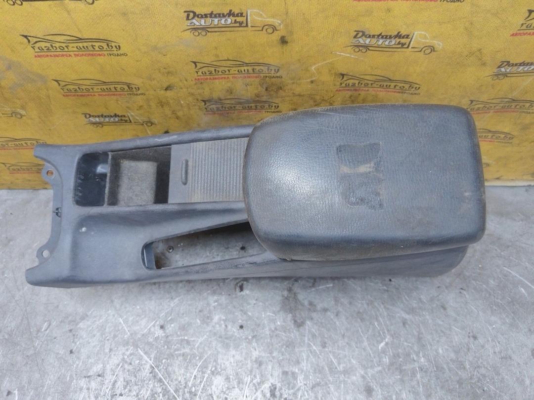 Подлокотник 3GWR4J Volvo V40 купить с доставкой