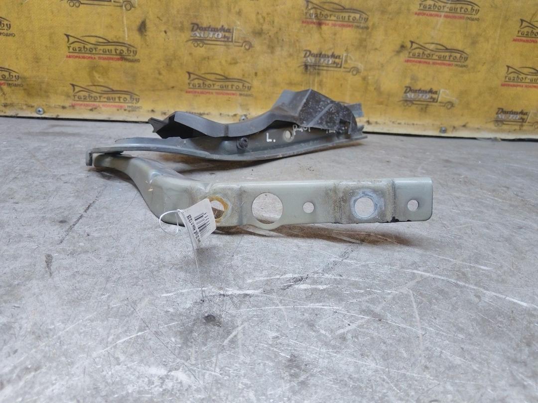 Петля капота левая 93753M Peugeot 407 купить на авторазборке