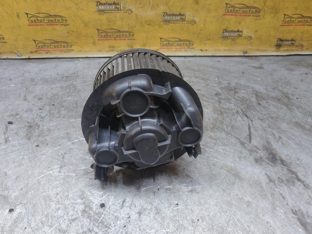 Моторчик печки SPUBOE Nissan Note купить в магазине запчастей бу