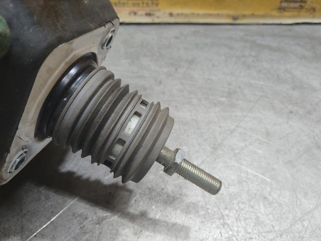 Вакуумный усилитель тормозов 99X2UI Volkswagen Passat купить на авторазборке