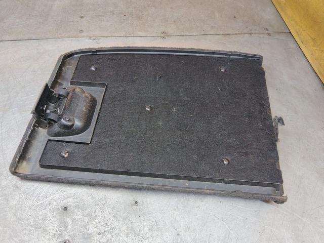 Обшивка багажника 2OMFT7 BMW X5 E53 купить