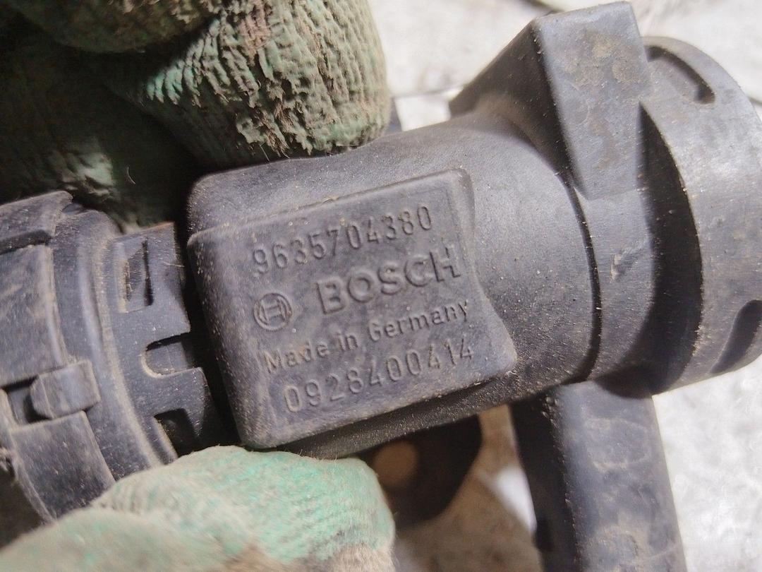 Клапан управления турбиной (актуатор) 4DL5Q7 Peugeot 607 купить с доставкой