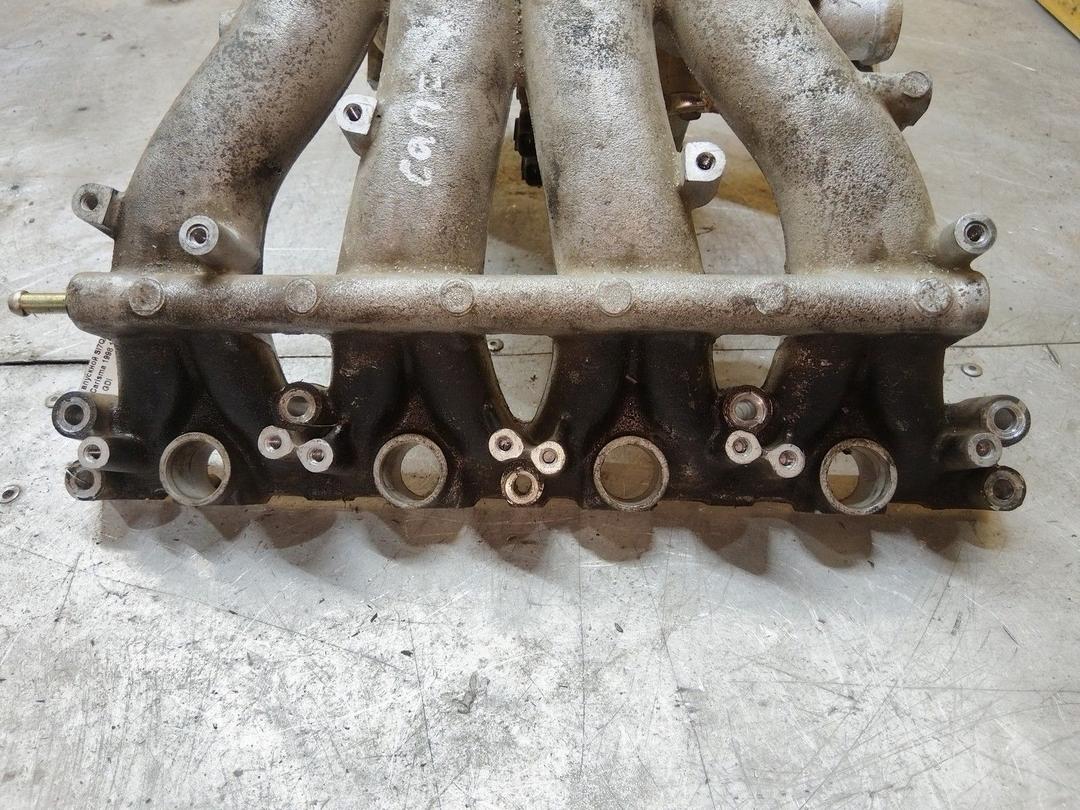 Коллектор впускной SI7QAA Mitsubishi Carisma - Фото 2