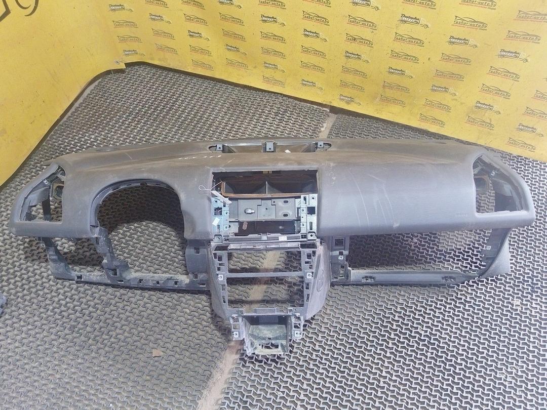 Панель передняя салона (торпедо) 5FY1LD Citroen C4