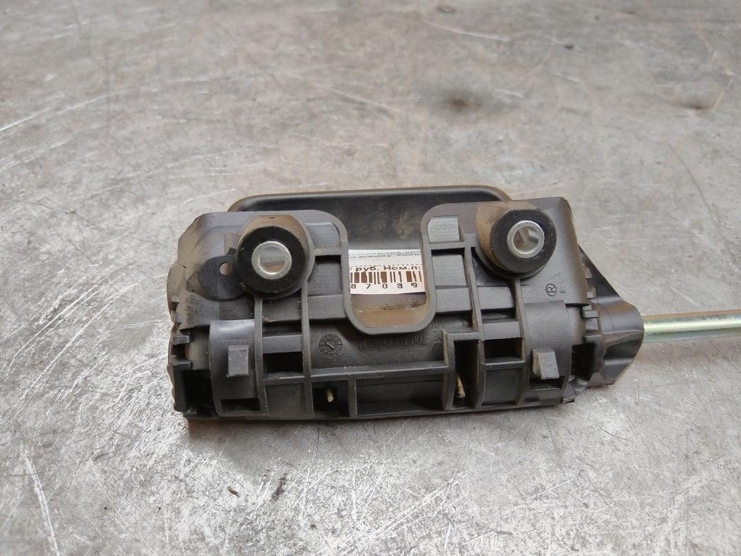 Ручка внутренняя задняя правая E400ZL Volkswagen Caddy купить с доставкой