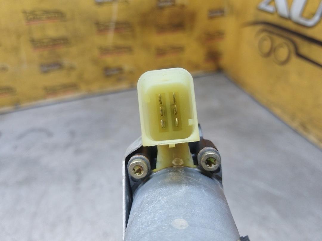 Стеклоподъемник электрический передний правый OE79UB Volvo V70 - Фото 4