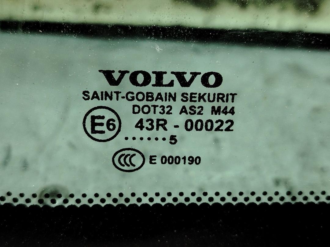 Стекло кузовное боковое левое 6MJFH2 Volvo V50 - Фото 2