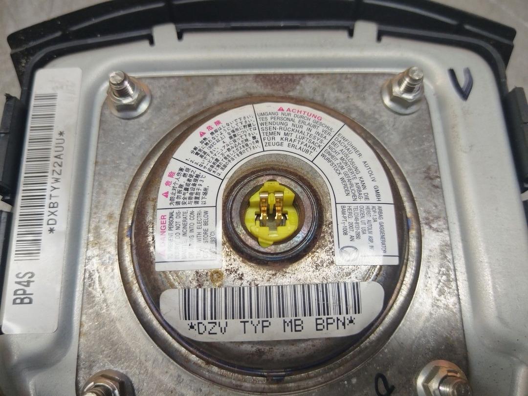 Подушка безопасности водителя 8GPADX Mazda 3 купить с доставкой