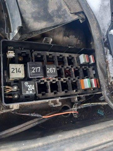 Блок предохранителей 64J9W0 Audi 100 - Фото 1